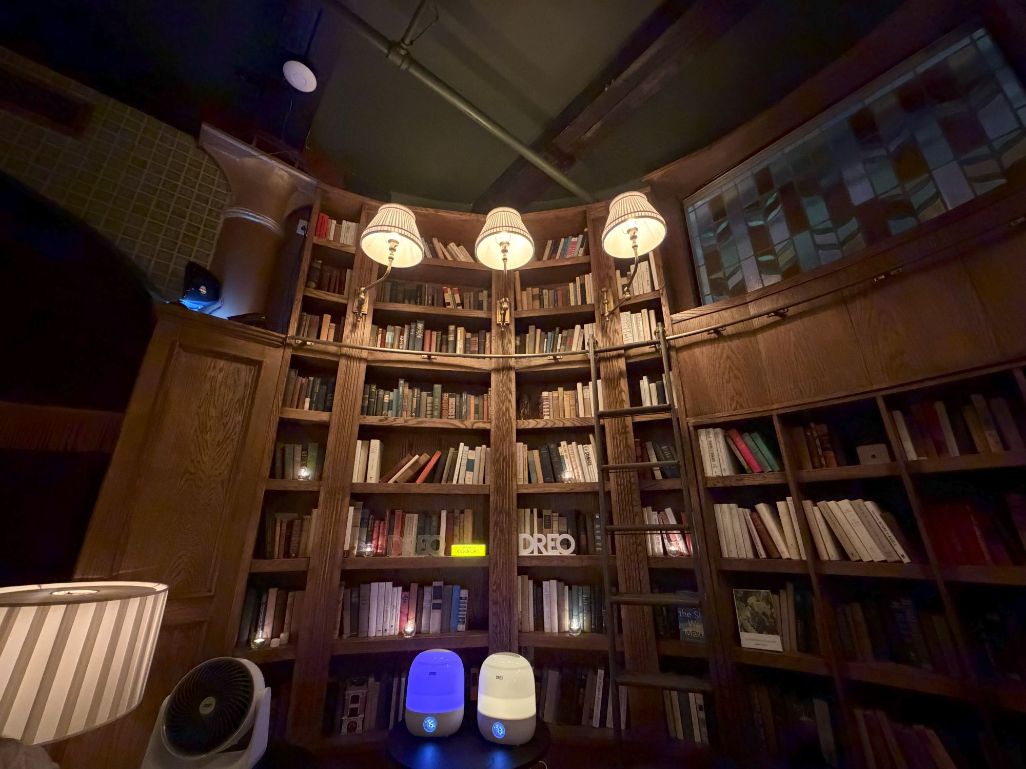 Apple iPhone 17 Pro Max ultrawide sample.