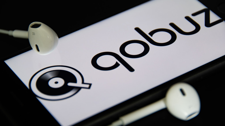 qobuz music app on phone