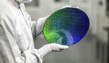 Omega - quantum photonic chipset purpose-built for utility-scale quantum computing.