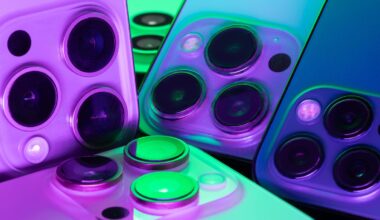 A close up of a bunch of iPhone cameras