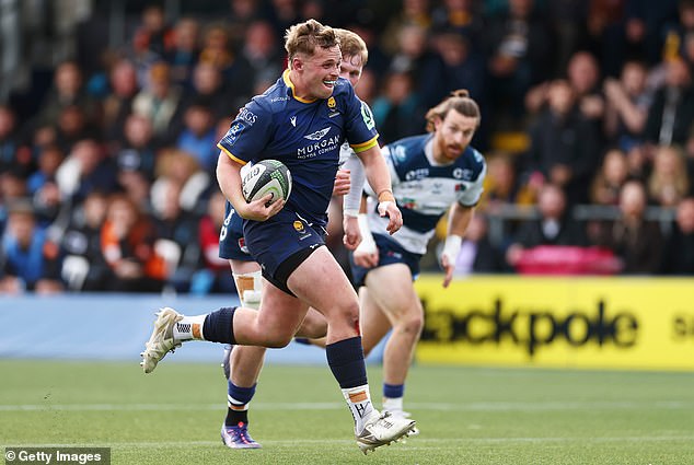Worcester Warriors enjoyed a dream return as they came from behind to beat Coventry 29-19