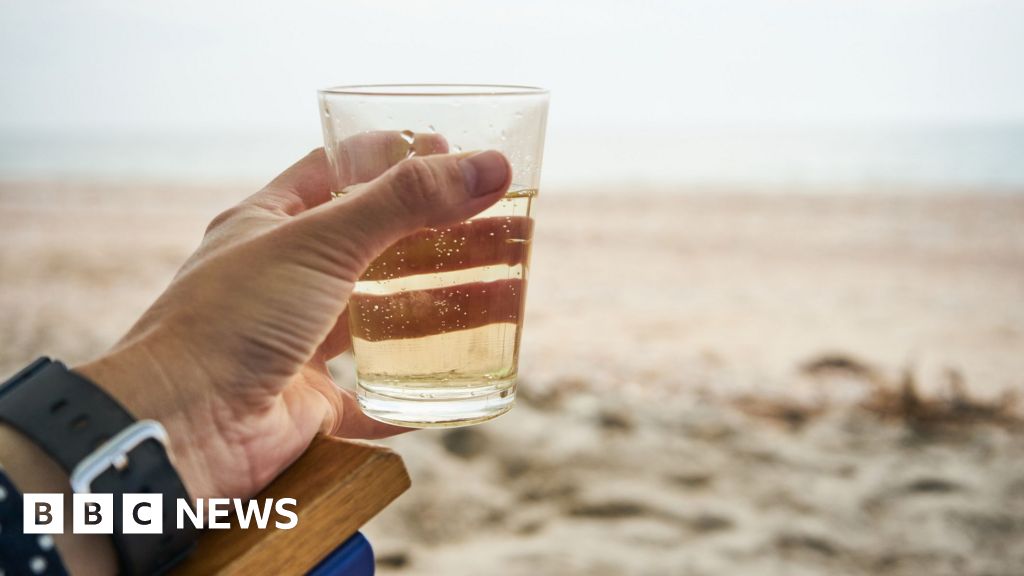 Eight countries added to Foreign Office warning list