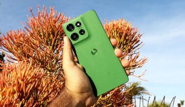 This already-affordable Motorola phone just hit the lowest price we've seen