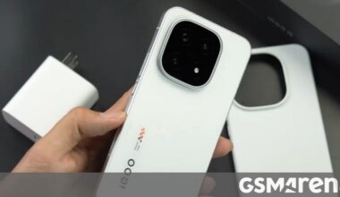 iQOO 15 unboxed ahead of launch, charging speed downgrade confirmed