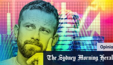 What should investors do if the stock market is about to crash?