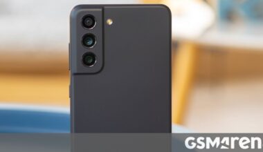 Samsung Galaxy S21 FE is receiving the One UI 8 stable update