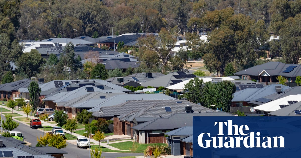 Inflation jumps to 3.2%, dashing hopes of a Melbourne Cup day rate cut for homeowners | Australian economy