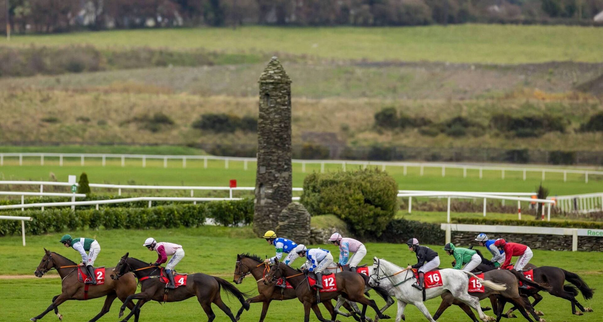 The Jumps Are Back! Preview and tips for Punchestown Tuesday's race card - News