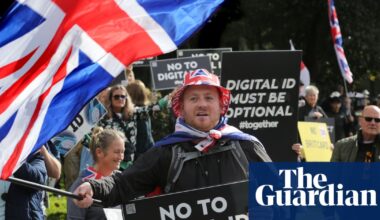 ‘Reverse Midas touch’: Starmer plan prompts collapse in support for digital IDs | Labour
