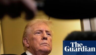 Trump suggests carving up Ukraine’s Donbas region to end war after meeting with Zelenskyy | Ukraine