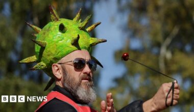 World Conker Championships live from Southwick, Northamptonshire