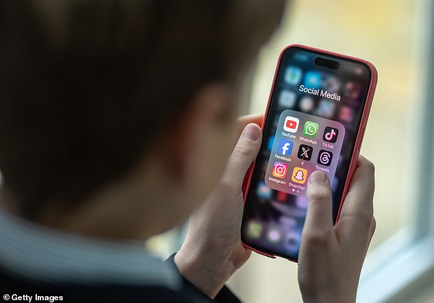 Excessive screen time is a common cause of dry eyes, says Mr Hamada ¿ particularly in younger adults and children