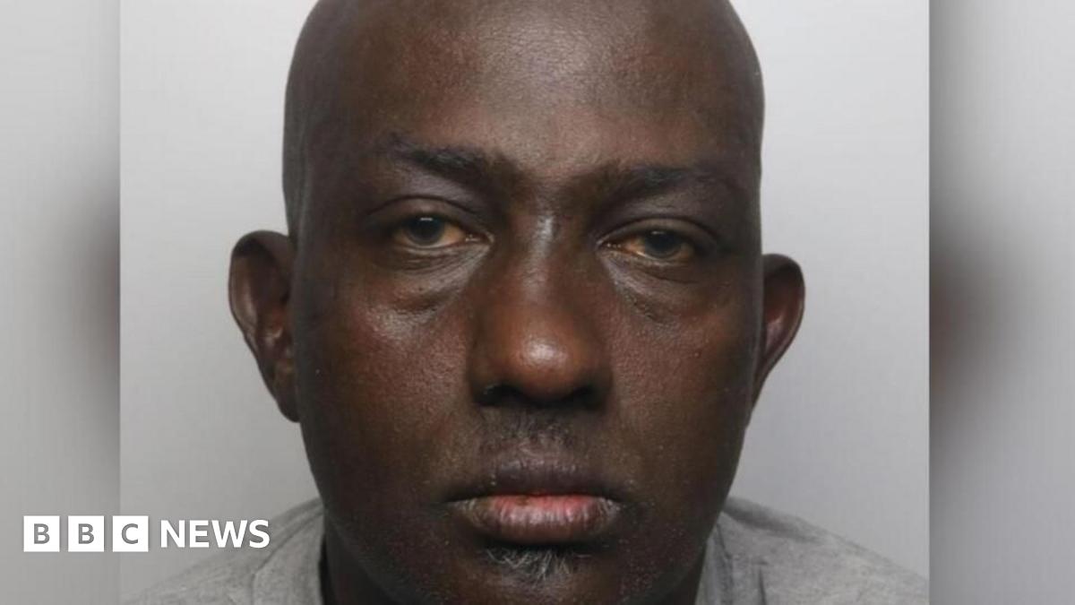 A mugshot of Haybe Cabdiraxmaan Nur