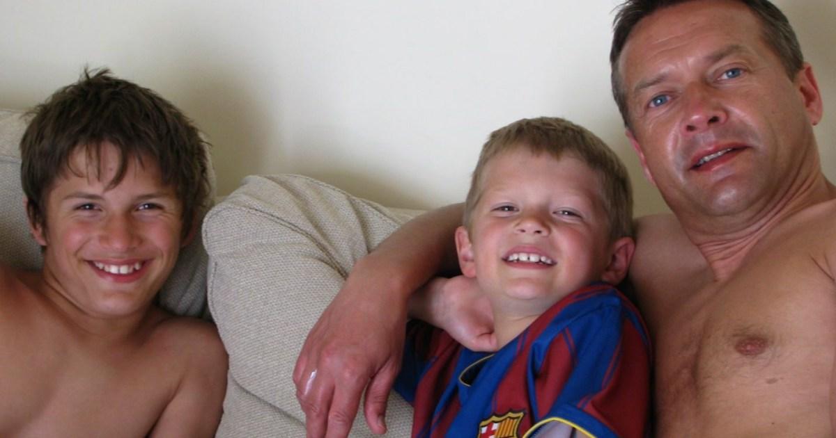 I was just 14 when I first spotted the signs of my dad's dementia