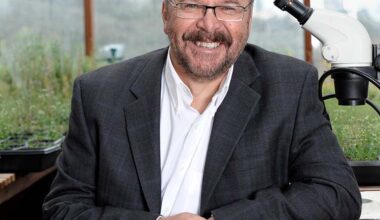 Salk scientist Joseph Ecker awarded McClintock Prize for Plant Genetics and Genome Studies