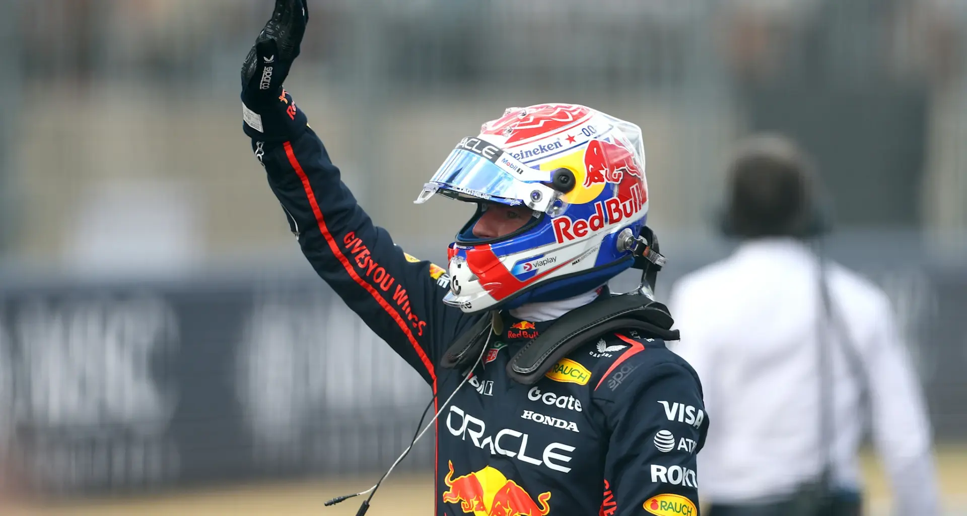 AUSTIN, TEXAS - OCTOBER 17: Yuki Tsunoda of Japan and Oracle Red Bull Racing walks in the Pitlane