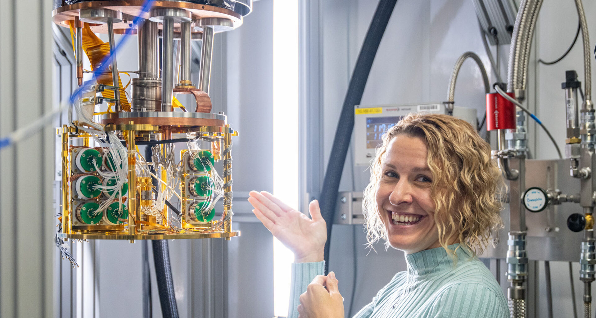 Simon Fraser University leads race for once-in-a-generation quantum breakthrough - SFU News