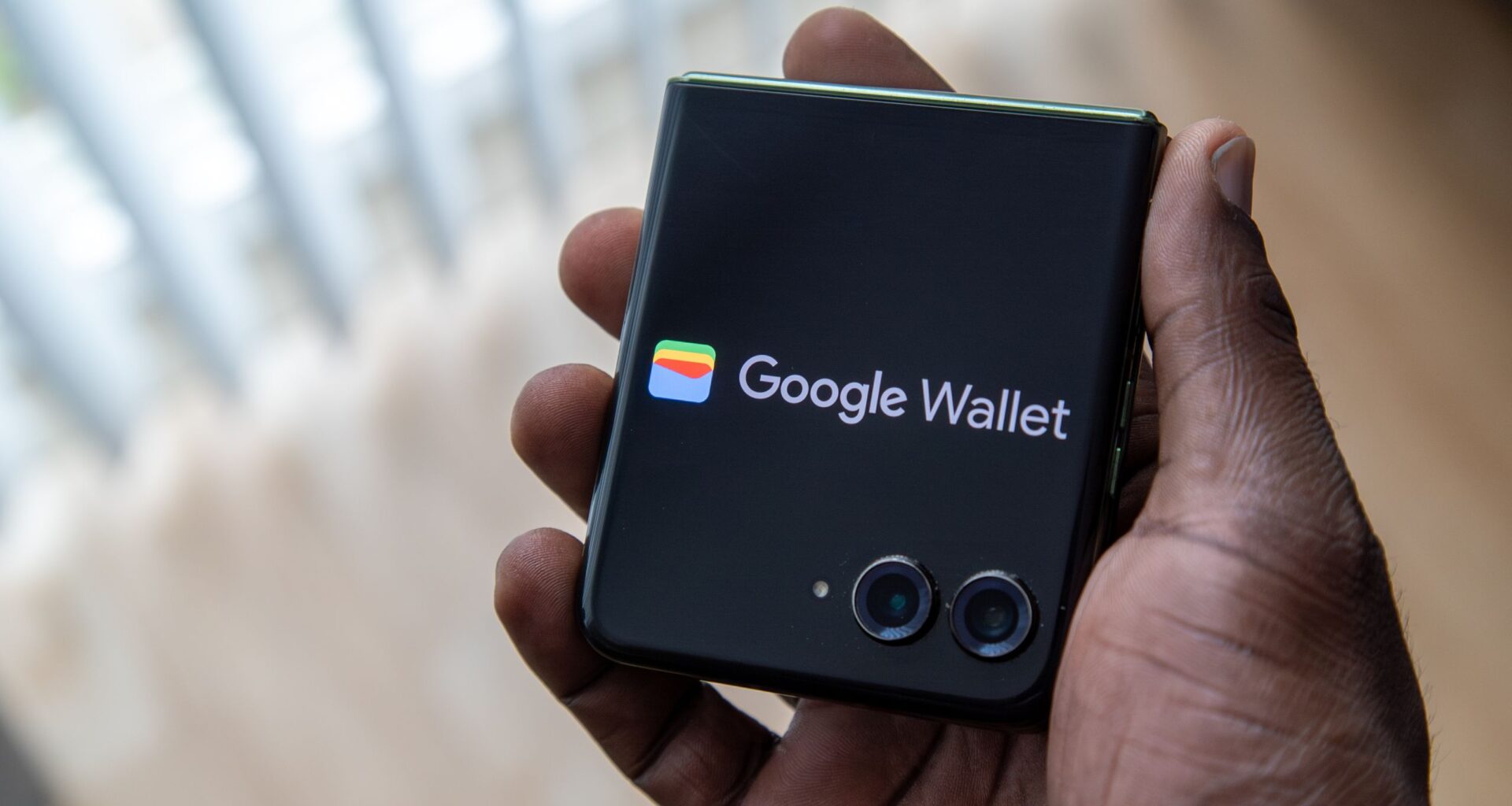 Google Wallet is helping Android users effortlessly catch their plane or train