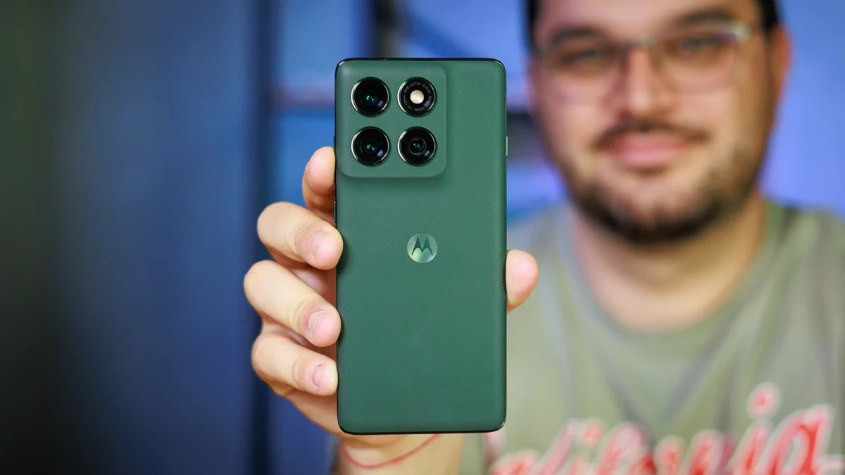 You have 24 hours (or less) to get the stunning Motorola Edge (2025) mid-ranger at $150 off