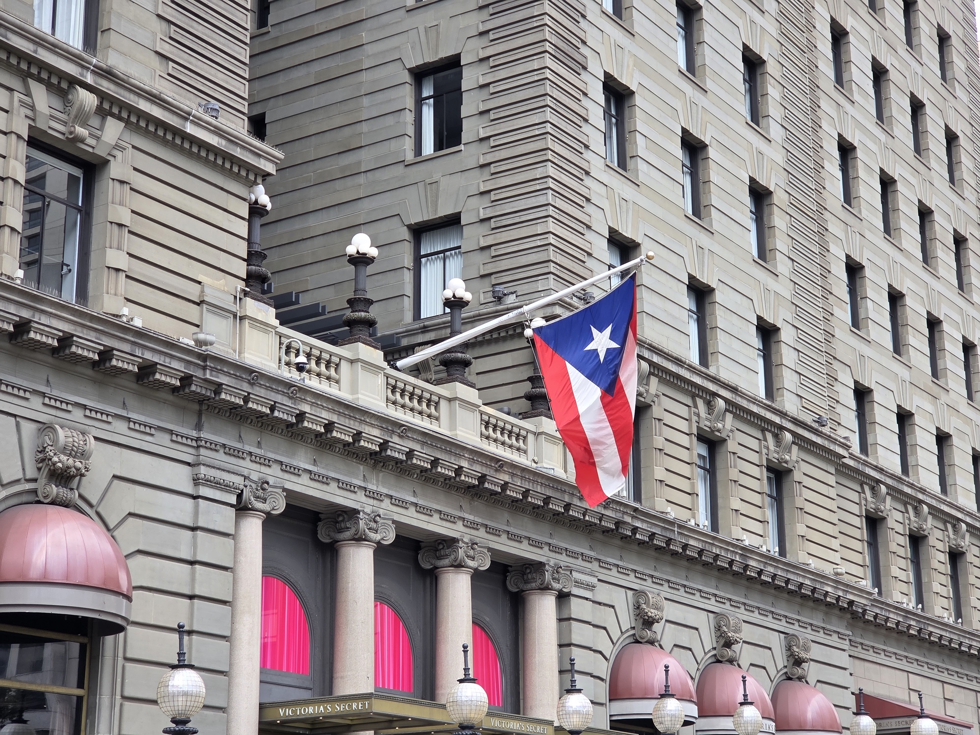 Puerto Rico flag by Galaxy s25 Plus