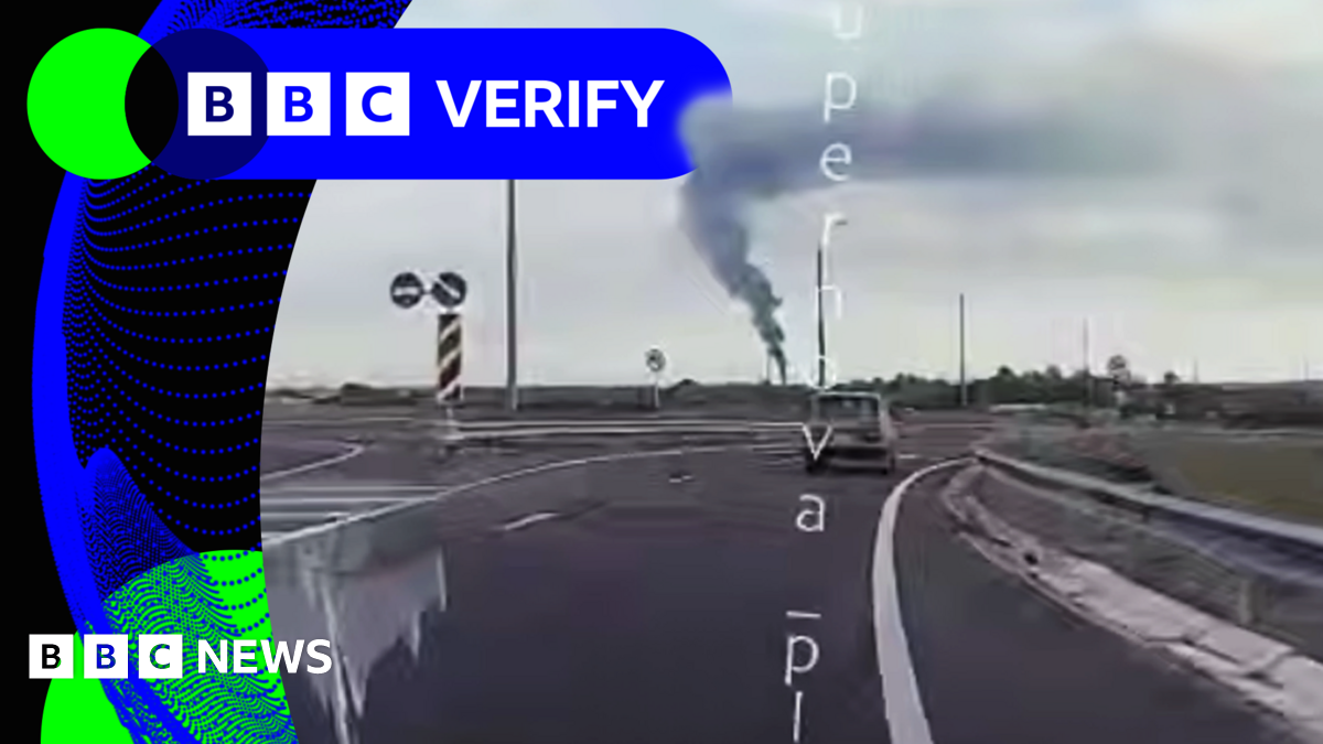 BBC Verify Live: Assessing reports of Crimea strike and attack on Zelensky's home city