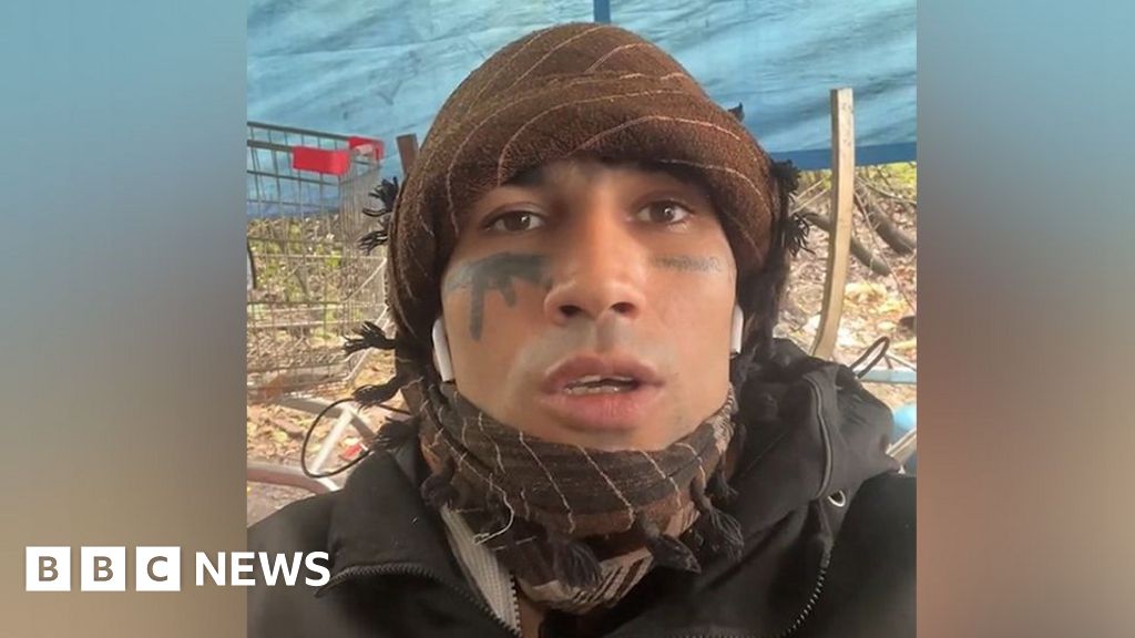 Man jailed for five years for threatening to kill Nigel Farage on TikTok