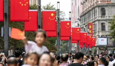 China’s rebound in household savings poses risks for stock rally