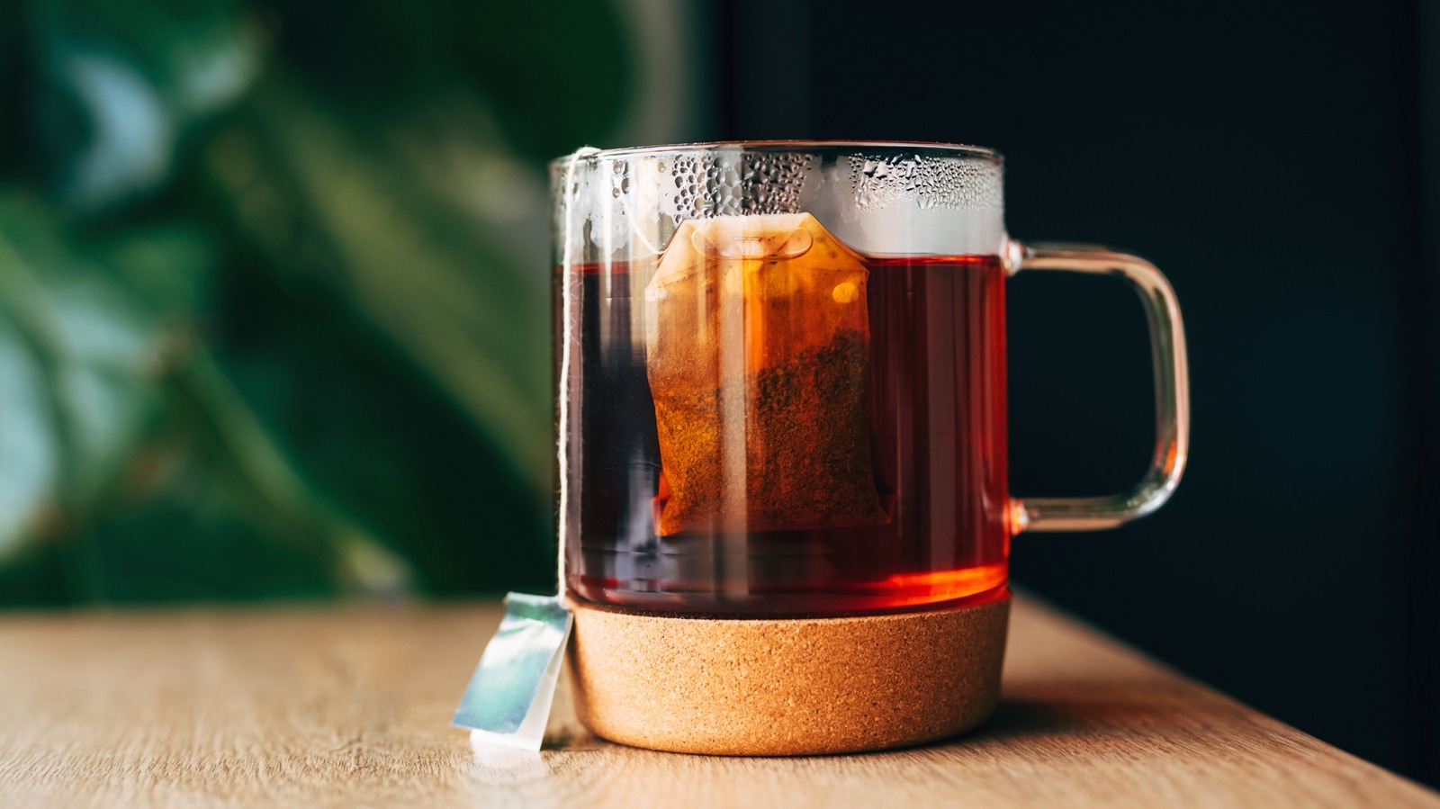 For A Boost Of Hydration, Sip This Tea All Summer Instead Of Sodas