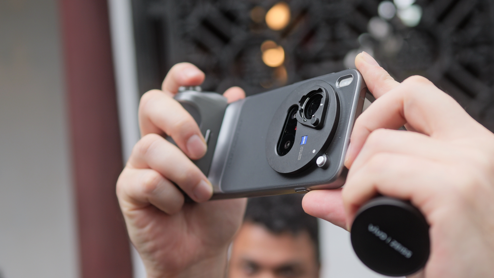 Vivo X300 Pro product shots