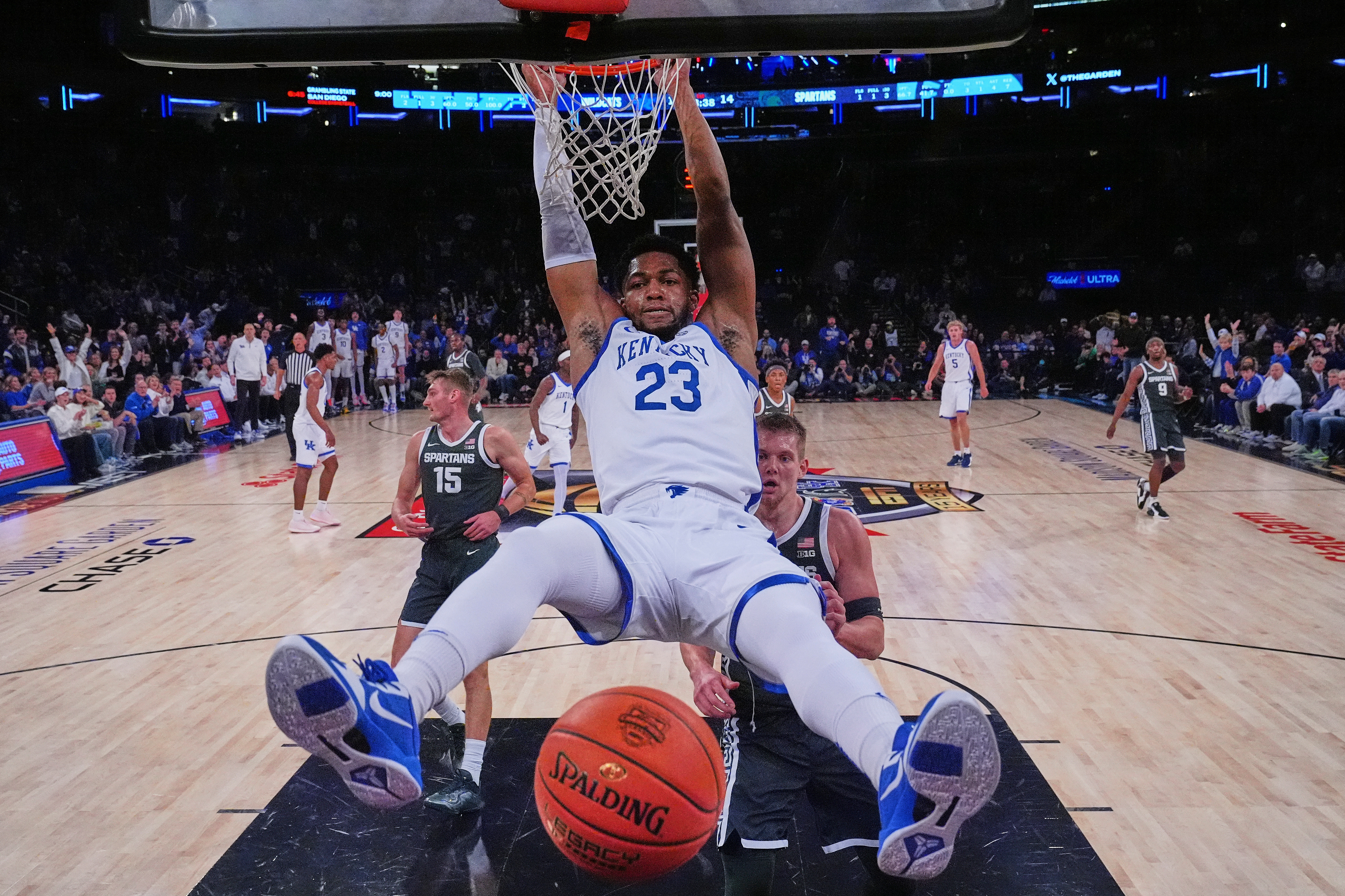 APTOPIX Michigan St Kentucky Basketball