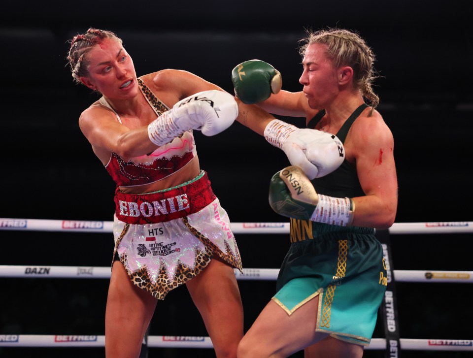 McCann got the better of Cotton over the distance