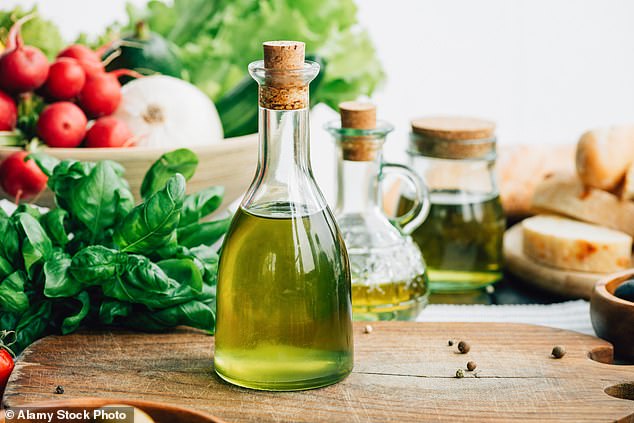 Some studies have shown that patients who regularly consume extra virgin olive oil have lower levels of pain