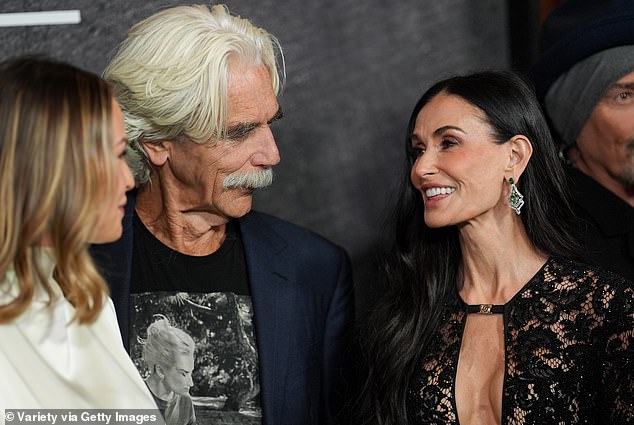 The 81-year-old Oscar nominee - whose acting career spans five decades - shared a moment on the black carpet with Moore