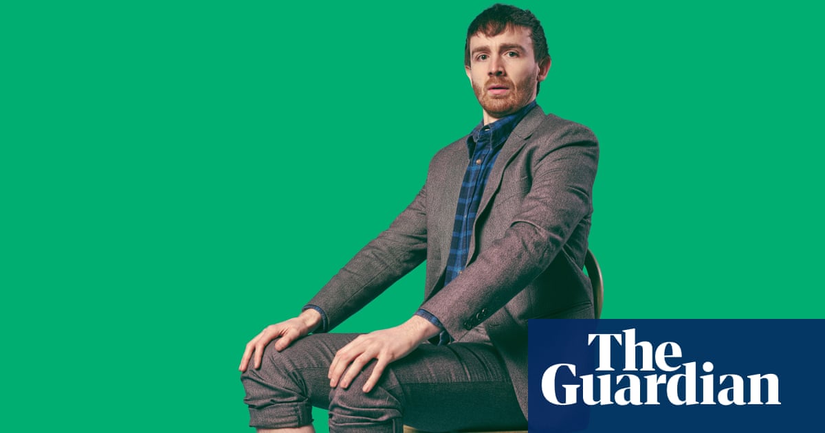 ‘I drove a tank and went to Bratislava with my hairdresser’: how Ian Smith turbocharged his standup | Comedy