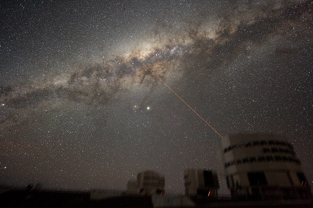 Image of the night sky above Paranal, Chile on 21 July 2007, taken by ESO astronomer Yuri Beletsky. The Milky Way can be seen clearly in the skies overhead (Credit : ESO/Y. Beletsky)