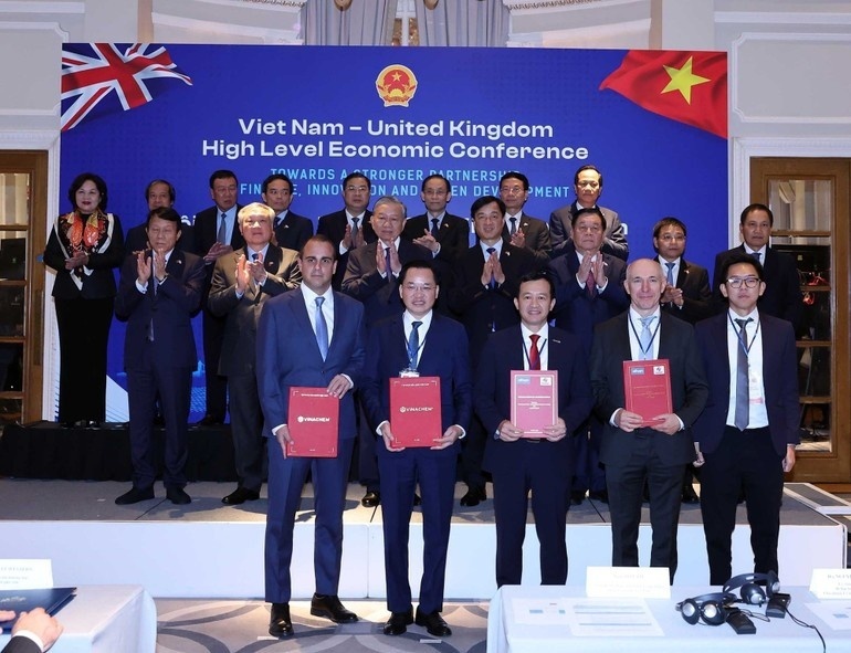 Agreements mark new chapter in Vietnam–UK economic cooperation