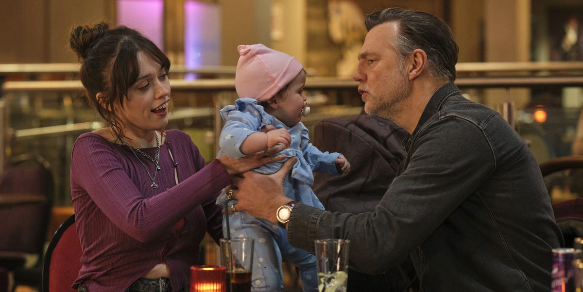 Aimee Lou Wood’s perfect BBC sitcom with “glorious” British cast unveils heartwarming season 2 trailer