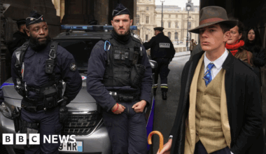 'Fedora man' in viral picture revealed as local teenager