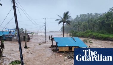Two dead and more than a million displaced after super typhoon Fung-wong slams the Philippines | Philippines
