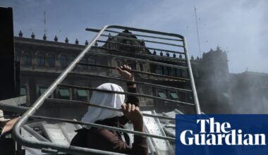 Gen Z protests against Mexico president turn violent amid anger over mayor’s death | Mexico