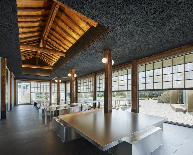 Design Ethos of Subtraction and Addition: 10 Adaptive Reuse Projects for Commercial and Social Spaces in Asia - Image 15 of 34