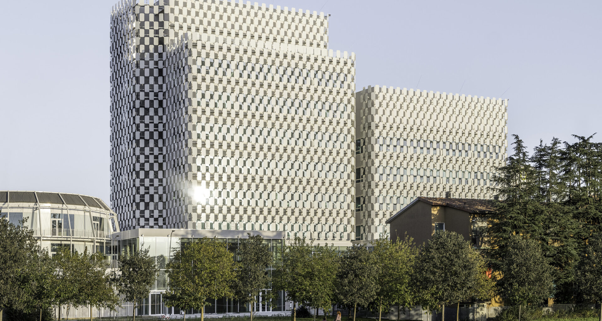 OpenZone Towers / AMDL CIRCLE