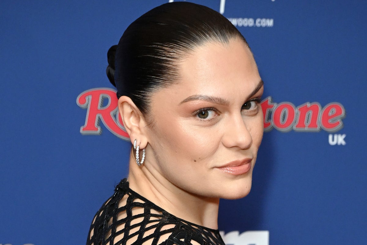 Jessie J walks back 2014 comments about bisexuality ‘phase’: ‘I’m sure it hurt my ex’
