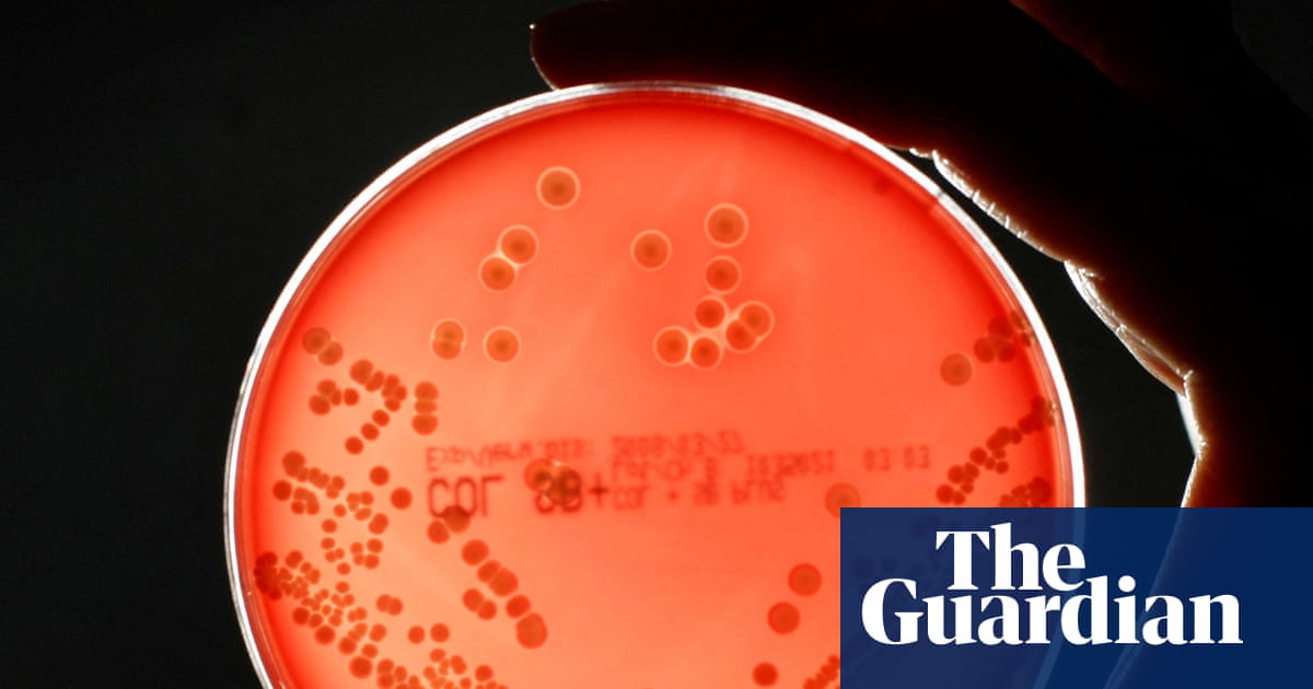 Deaths linked to antibiotic-resistant superbugs rose 17% in England in 2024 | Drug resistance
