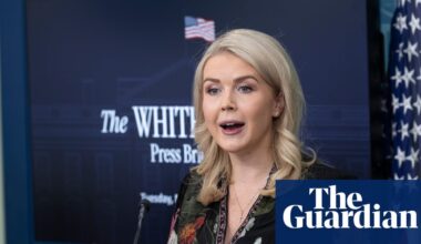 BBC ‘100% fake news’, says Donald Trump’s press secretary | BBC