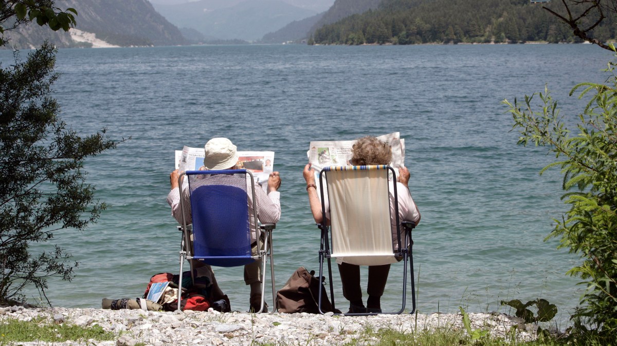 10m pensioners face income tax bills under threshold freeze