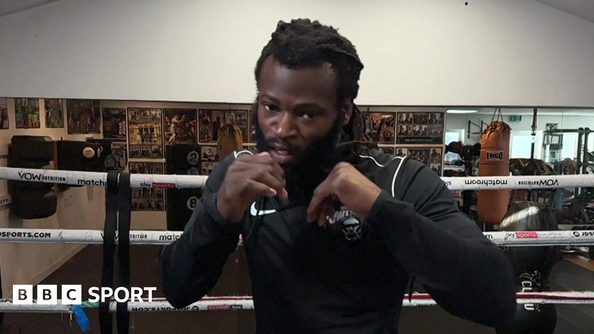 Frazer Clarke faces off with Jeamie TKV