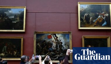 Why I can’t judge art gallery visitors for getting snap-happy | Art