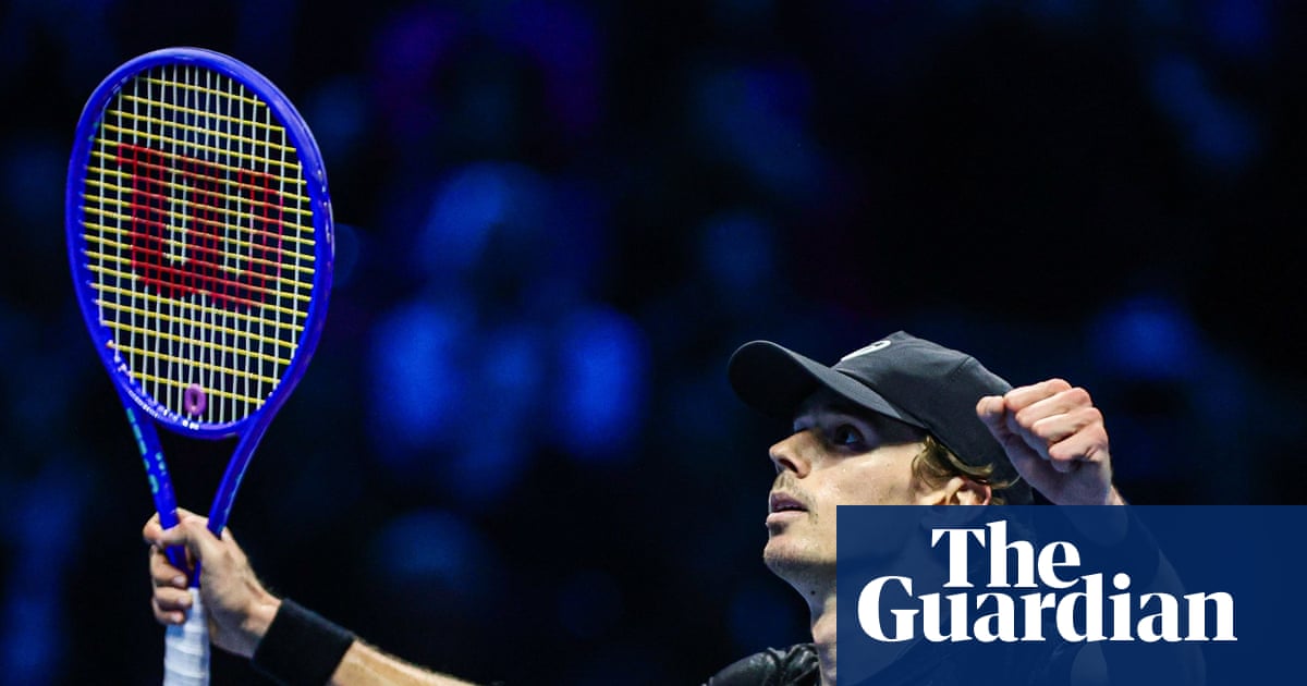 Alex de Minaur reaches ATP Finals last four after gutsy win over Taylor Fritz | Alex de Minaur