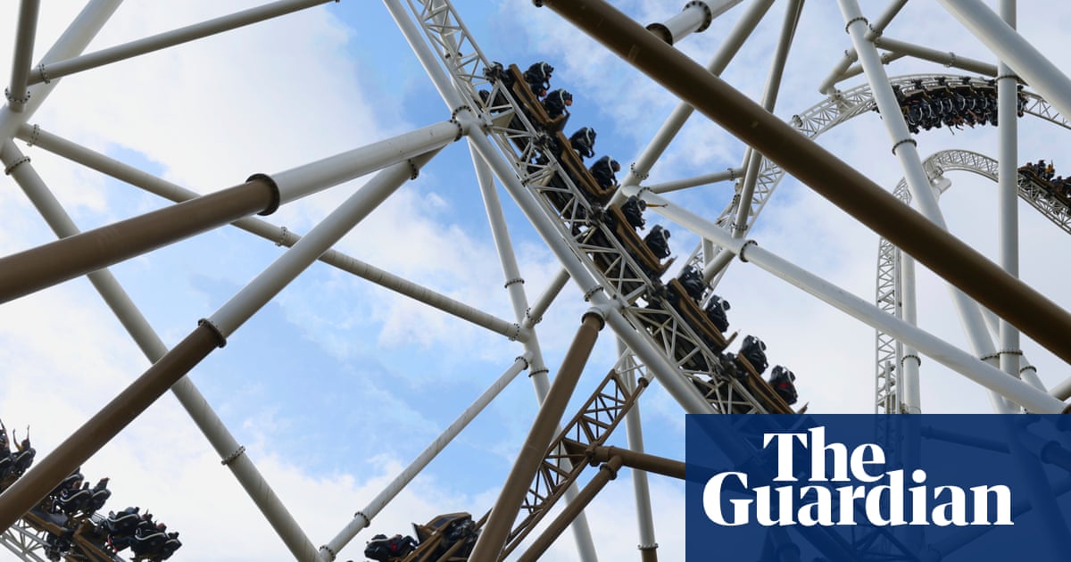 Tax rises and drop in investment predicted to limit UK growth | Economic growth (GDP)